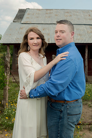 04_01_17 Jennifer and Travis Engagement-17