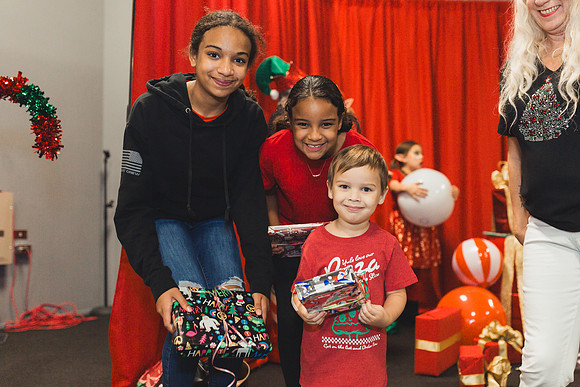 11-6-24_Spears Holiday_-173
