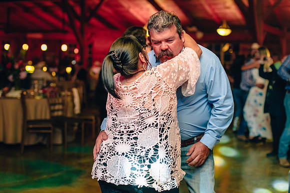 5-19-2018_Leslie and Jason-442-3