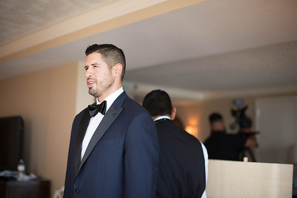 10_22_16 Candice & Anthony Wedding Getting Ready-525