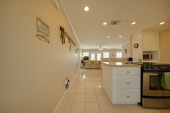08_24_16 Alissa Spears Magnolia St-61LRE1