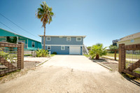 08_24_16 Alissa Spears Sagebrush St-4LRE1