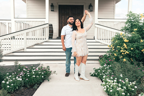 9-1-2025_Nadia Engagement session-106