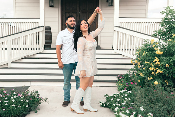 9-1-2025_Nadia Engagement session-108