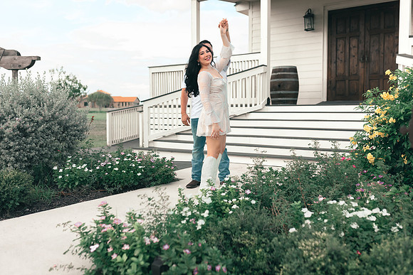 9-1-2025_Nadia Engagement session-122