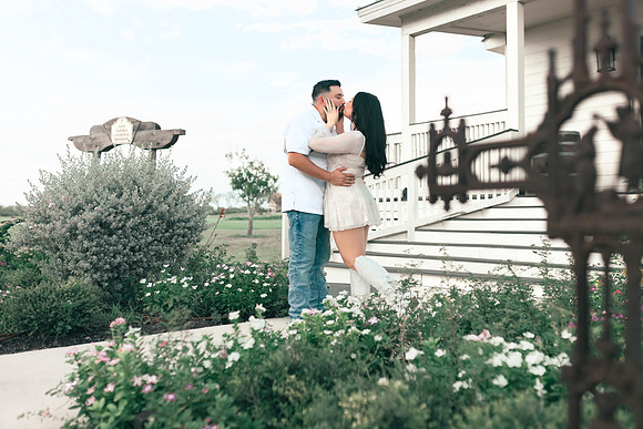 9-1-2025_Nadia Engagement session-163