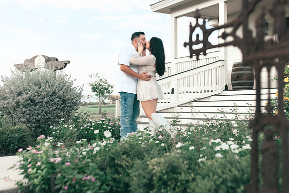 9-1-2025_Nadia Engagement session-166