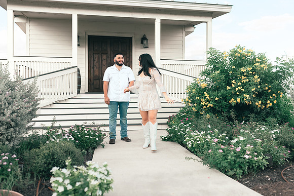 9-1-2025_Nadia Engagement session-198