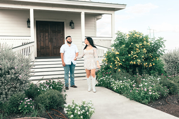 9-1-2025_Nadia Engagement session-208