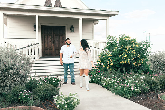 9-1-2025_Nadia Engagement session-219