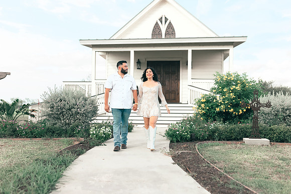 9-1-2025_Nadia Engagement session-258