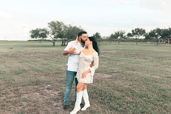 9-1-2025_Nadia Engagement session-357