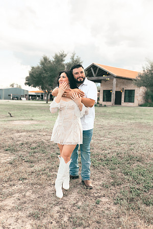 9-1-2025_Nadia Engagement session-395