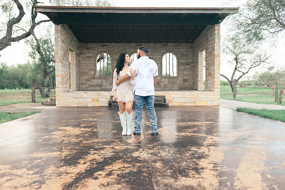9-1-2025_Nadia Engagement session-454