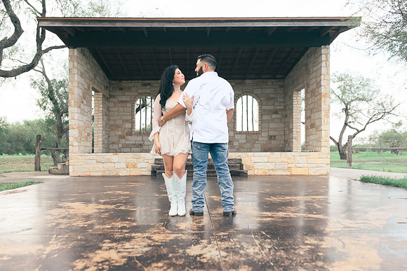 9-1-2025_Nadia Engagement session-467