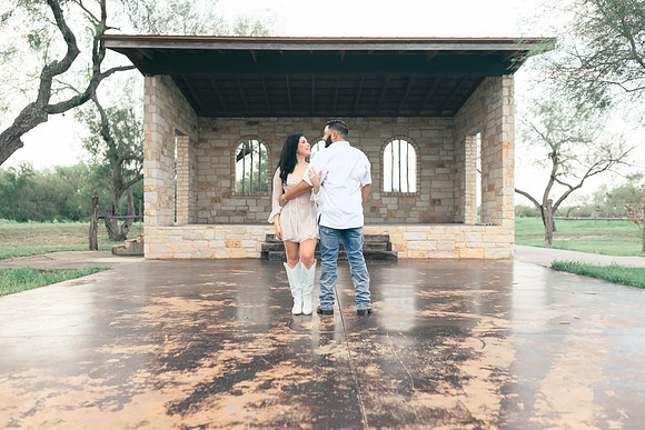 9-1-2025_Nadia Engagement session-461