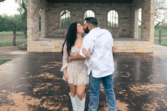 9-1-2025_Nadia Engagement session-478