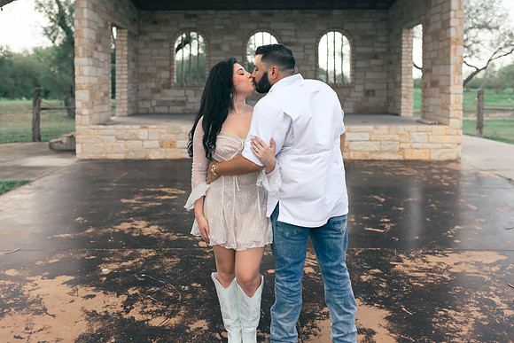 9-1-2025_Nadia Engagement session-483