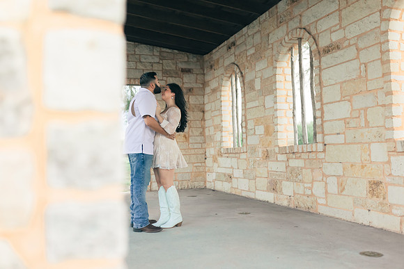 9-1-2025_Nadia Engagement session-532