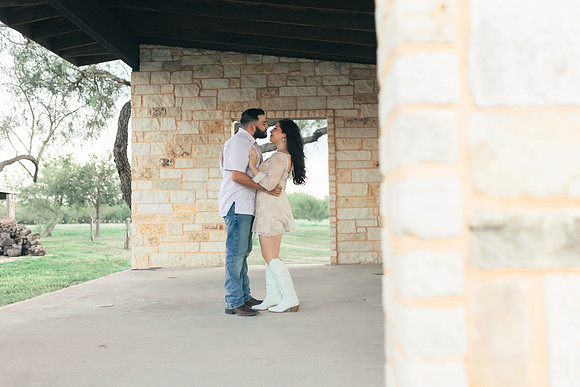 9-1-2025_Nadia Engagement session-548