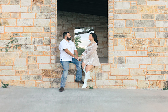 9-1-2025_Nadia Engagement session-582