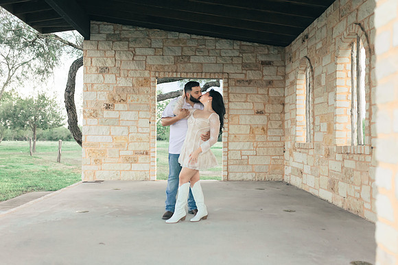 9-1-2025_Nadia Engagement session-568