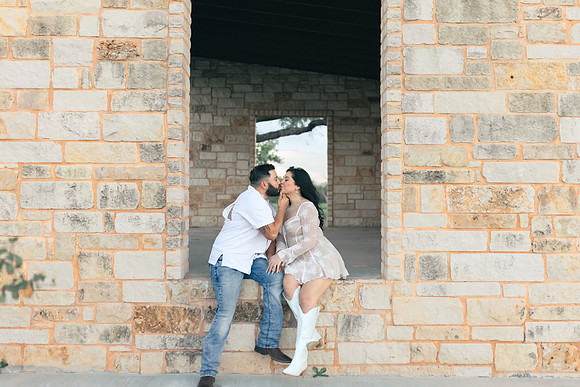 9-1-2025_Nadia Engagement session-616