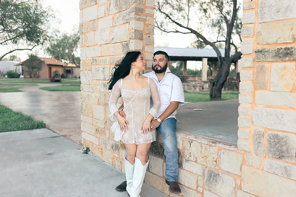 9-1-2025_Nadia Engagement session-671