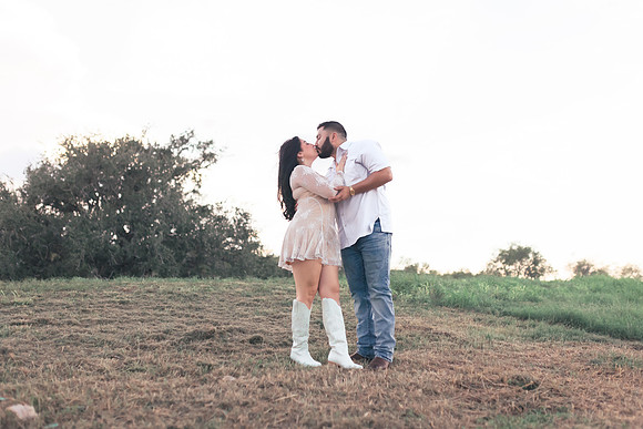 9-1-2025_Nadia Engagement session-731