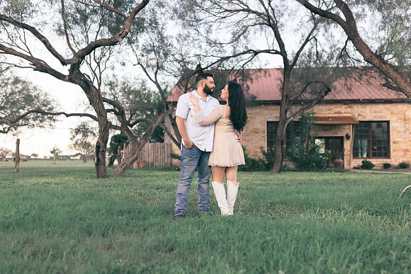 9-1-2025_Nadia Engagement session-833