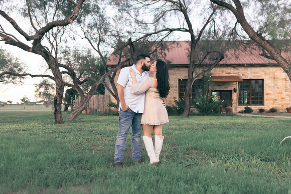 9-1-2025_Nadia Engagement session-845
