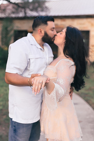 9-1-2025_Nadia Engagement session-869
