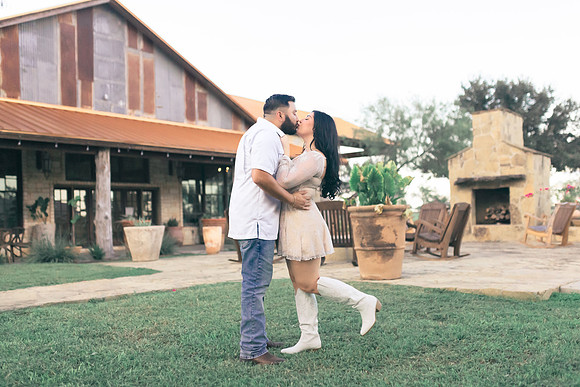 9-1-2025_Nadia Engagement session-912