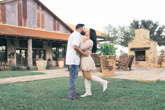 9-1-2025_Nadia Engagement session-908