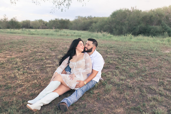 9-1-2025_Nadia Engagement session-950