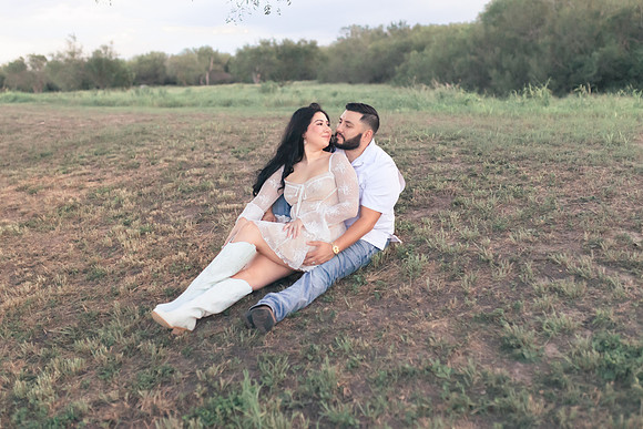 9-1-2025_Nadia Engagement session-949