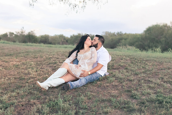 9-1-2025_Nadia Engagement session-972
