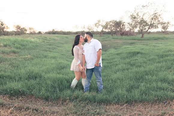 9-1-2025_Nadia Engagement session-799