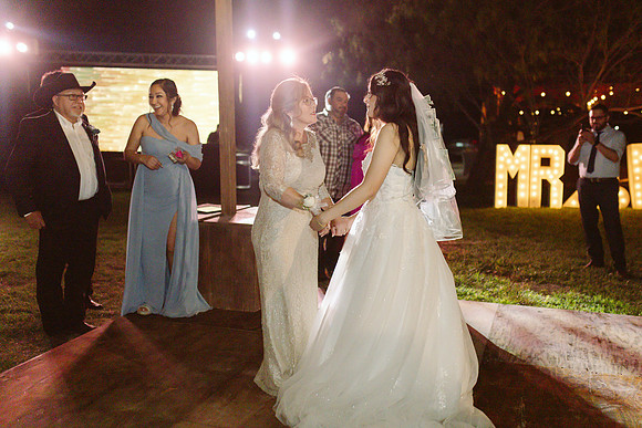 03-08-25_Byanca and Eliberto wedding-713