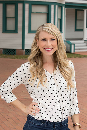 02_02_2017 Amy Brandt Head Shots-78-Edit