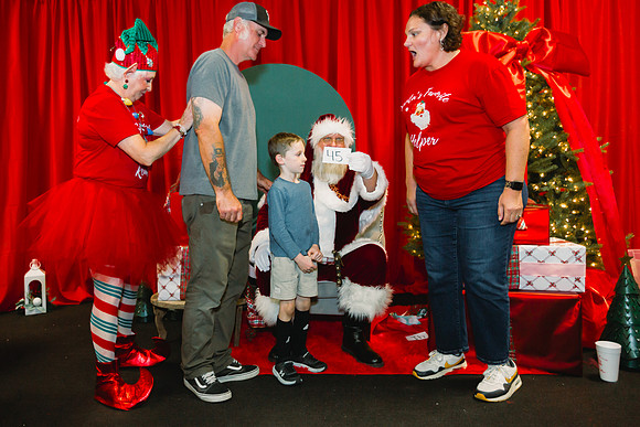 11-5-25_S&C home for the holidays-155