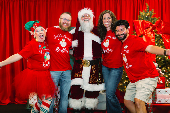 11-5-25_S&C home for the holidays-171