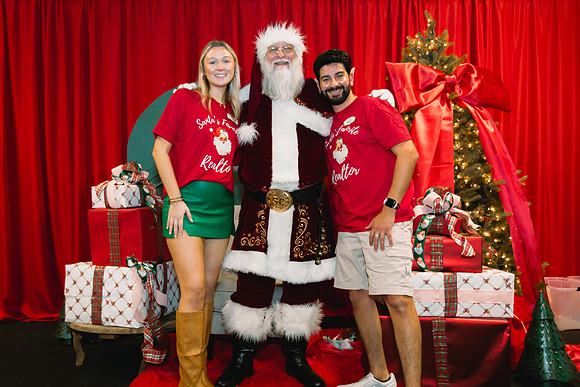 11-5-25_S&C home for the holidays-173