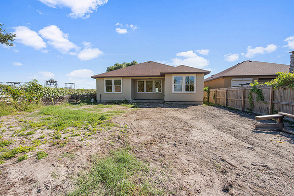 11_10_25 Nora Hinojosa Sth 11th-237