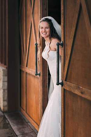 9-30-2018_Danielle Bridals-310