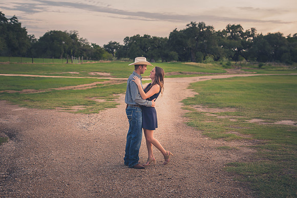 08-8-17_Victoria & Reagan Engagement-243