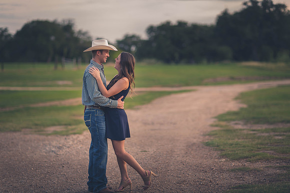 08-8-17_Victoria & Reagan Engagement-271