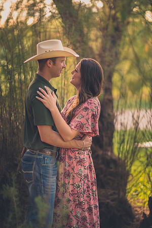 08-8-17_Victoria & Reagan Engagement-193