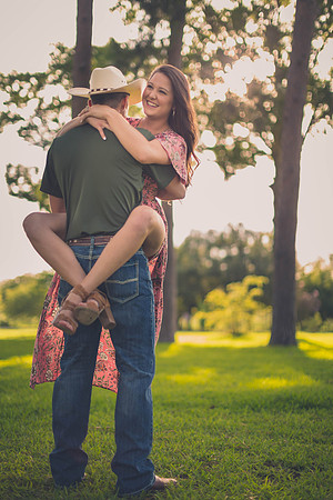 08-8-17_Victoria & Reagan Engagement-22