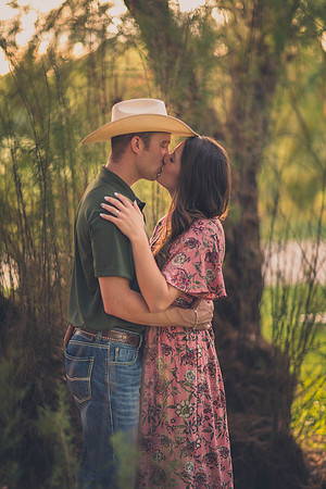 08-8-17_Victoria & Reagan Engagement-197